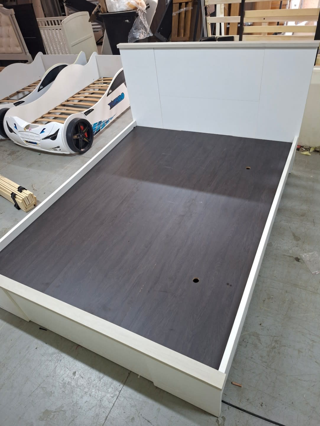 Queen Bed Frame, 150x200 2