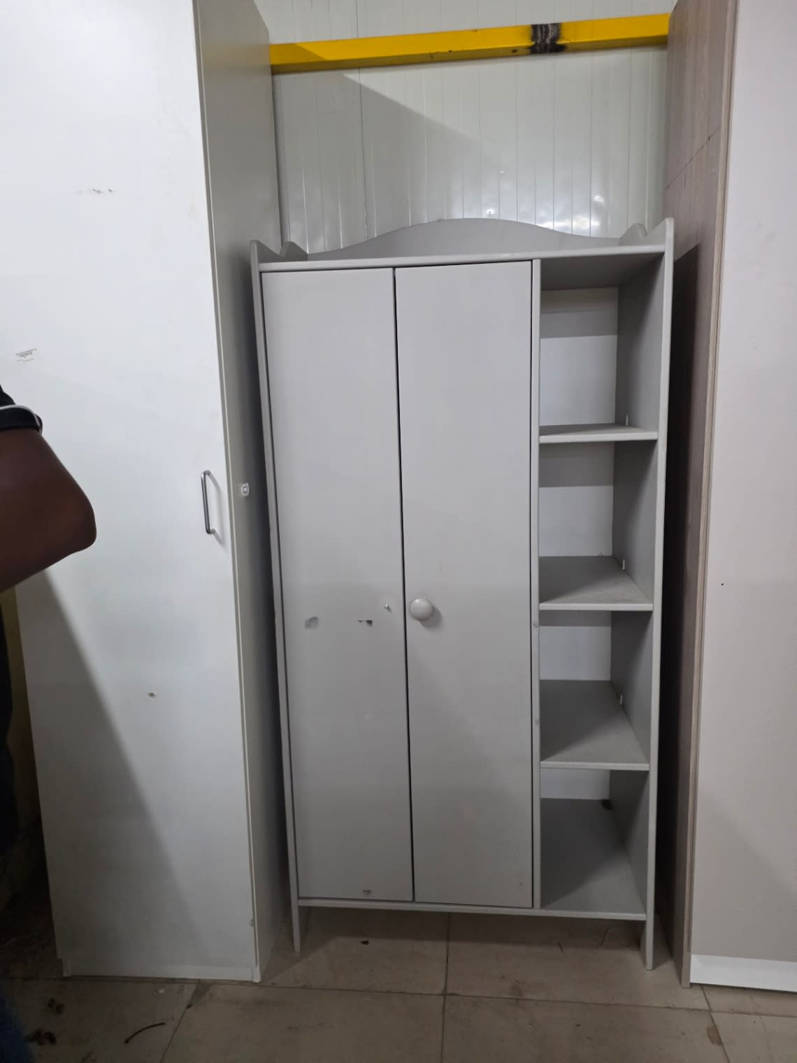2-Door Wardrobe with Side Shelves 2