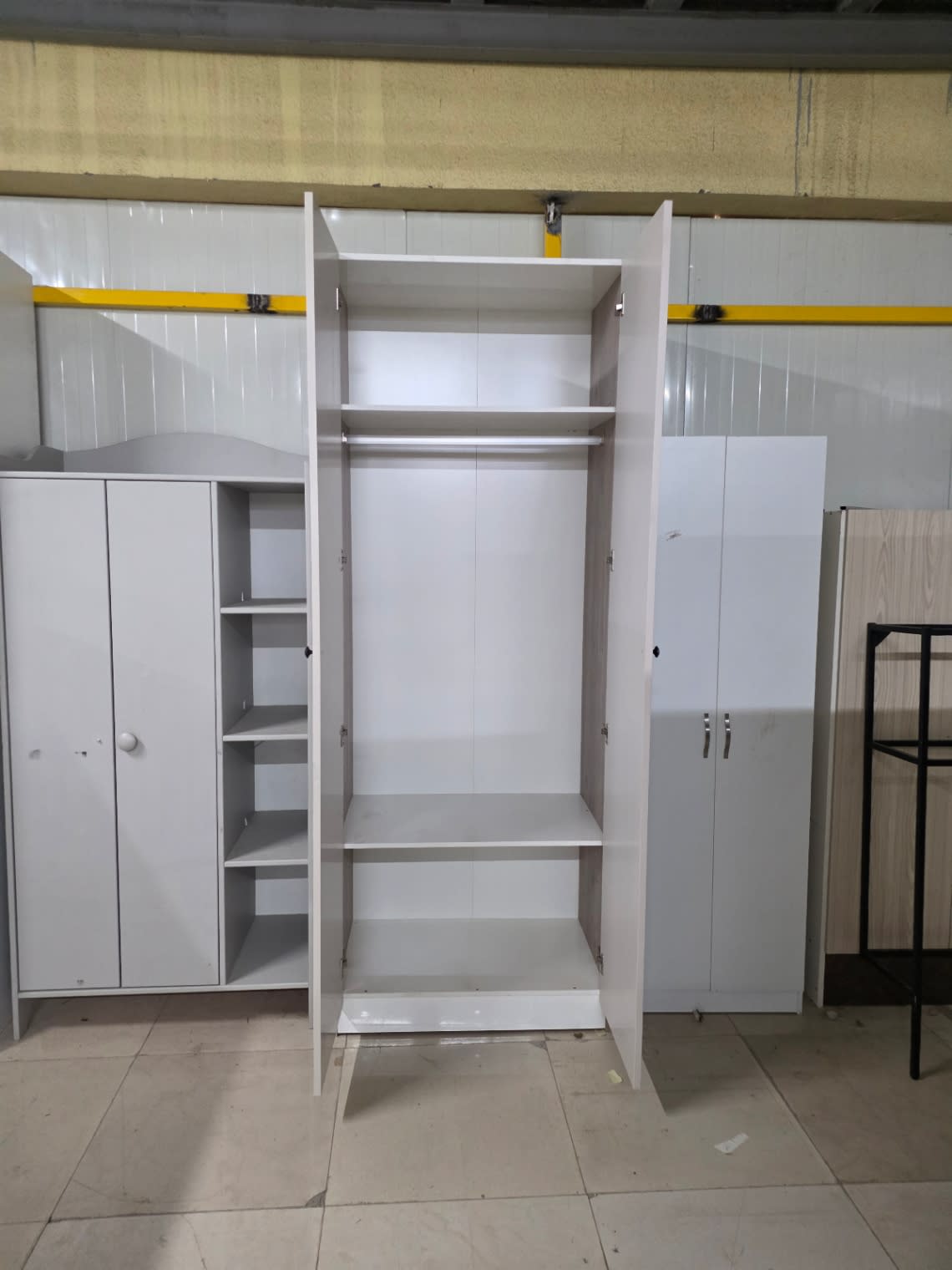 2-Door Wardrobe White 2