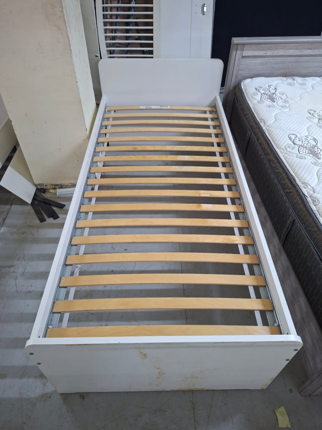 Single Bed Frame with Trundle