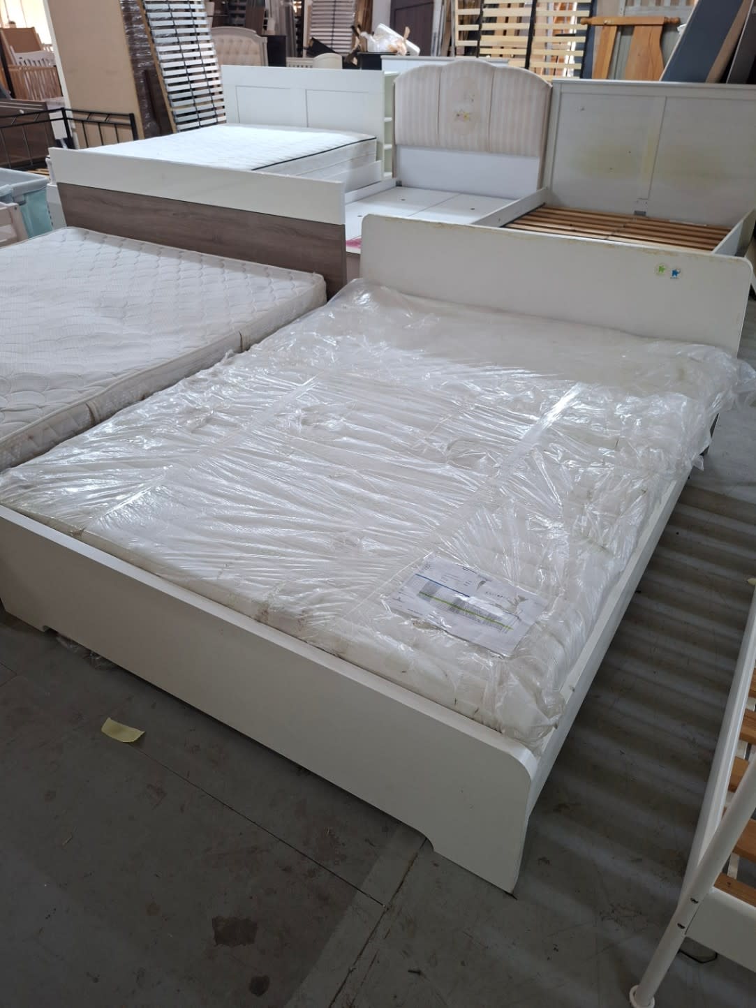 Queen Bed Frame with Mattress 2