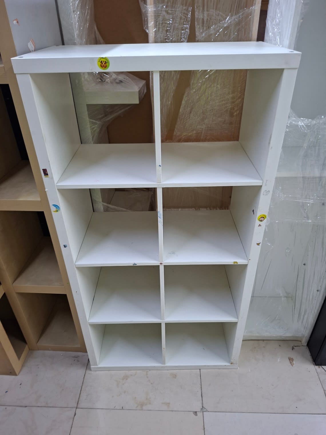 8-Cube Shelving Unit 2