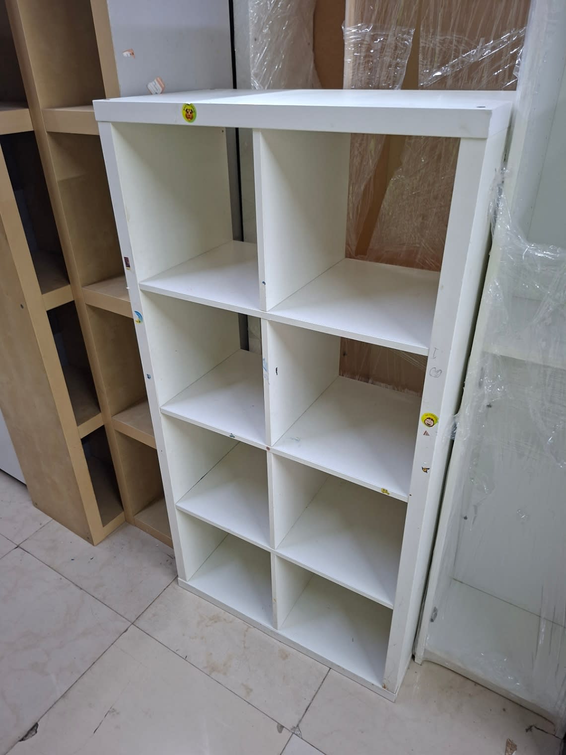 8-Cube Shelving Unit 3