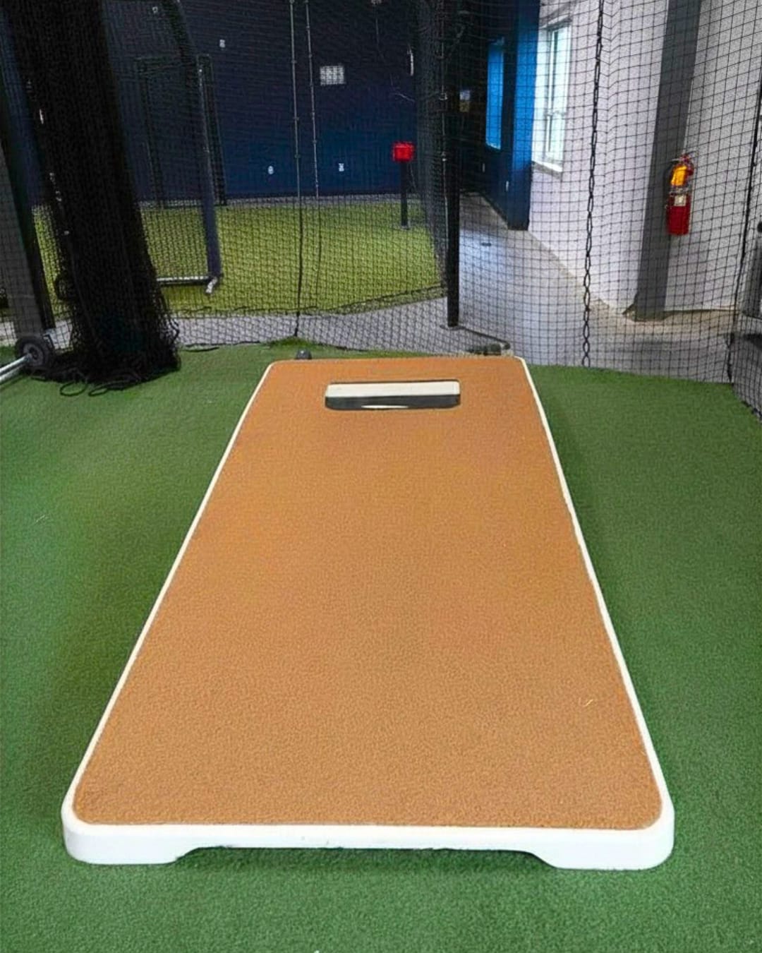 Pitching mounds and platforms