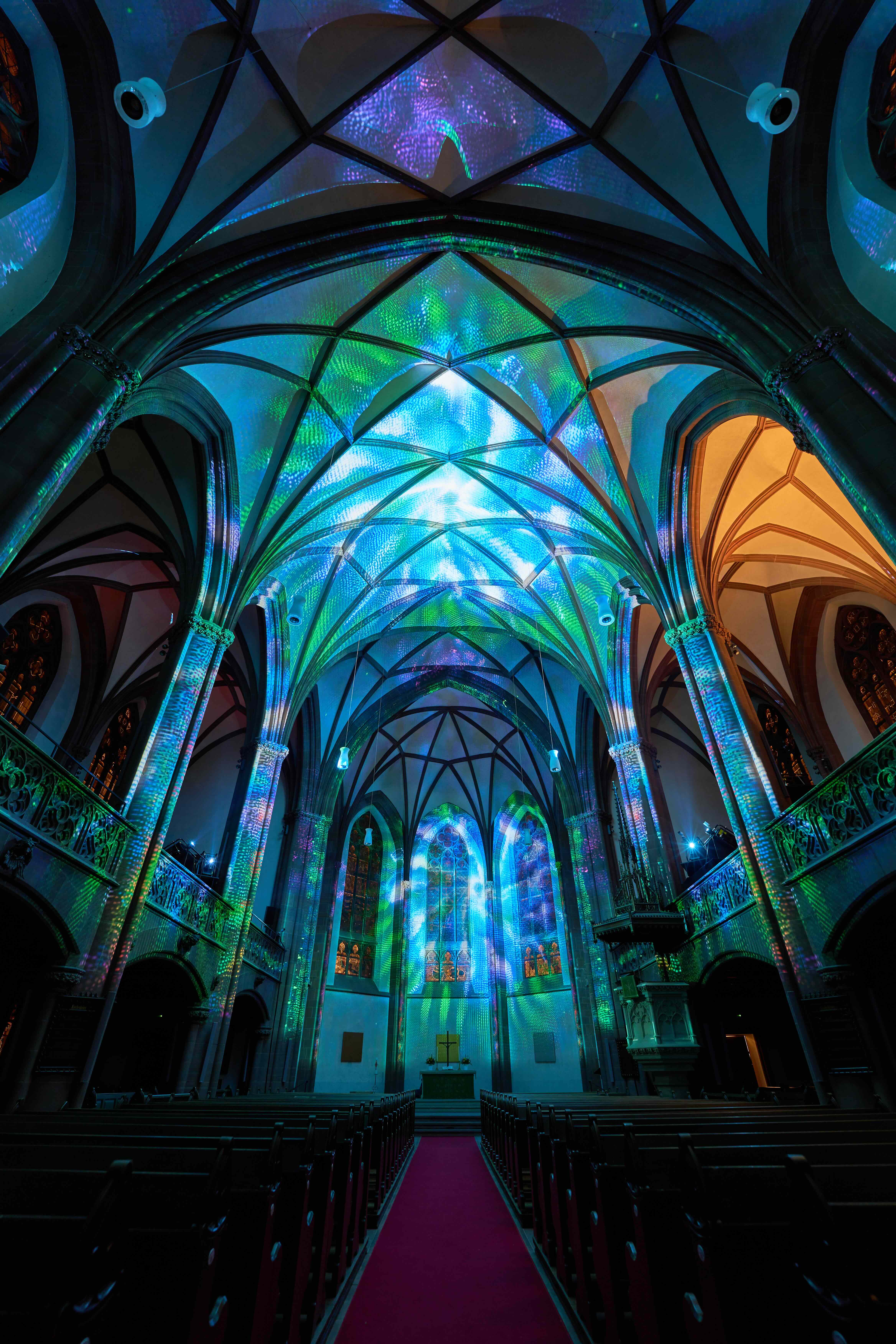 FLOW Projektion in der Dreikönigskirche