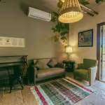 The Cottages - room lounge area
