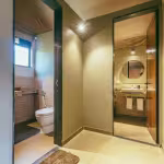 The Canopy - Two bathrooms view
