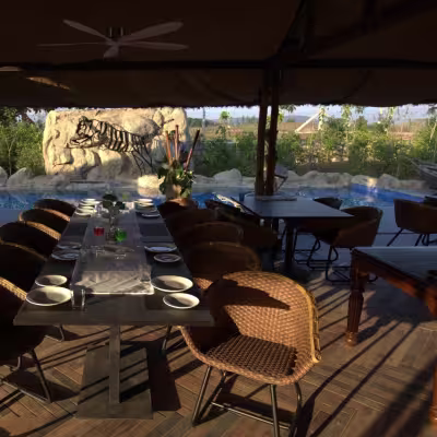 LeMoor restaurant outside sitting arrangement 