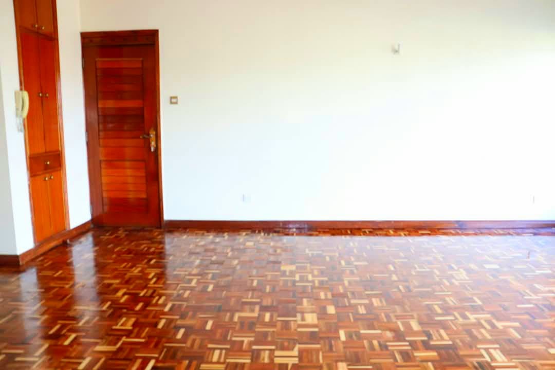 OFFICE TO LET  UPPER HILL