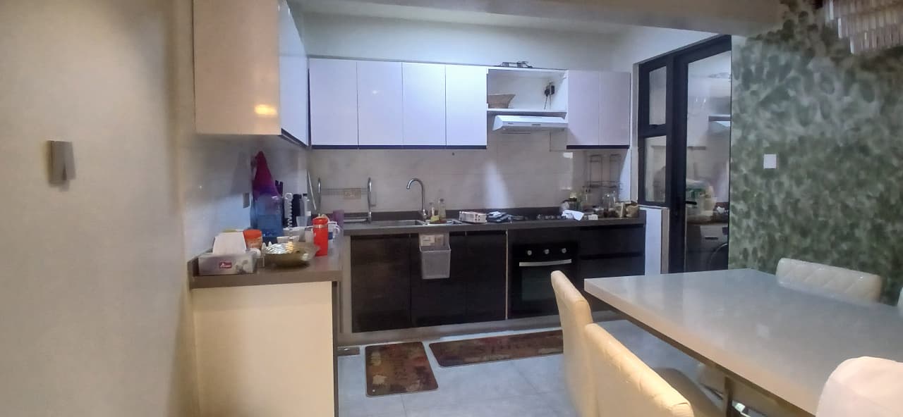 3 BEDROOM-LAVINGTON