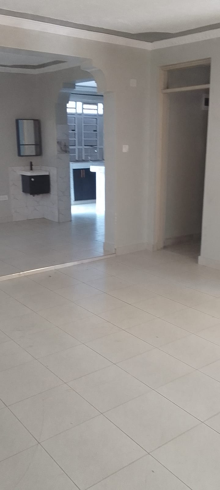 3 BEDROOM AIRWAYS UTAWALA TO LET