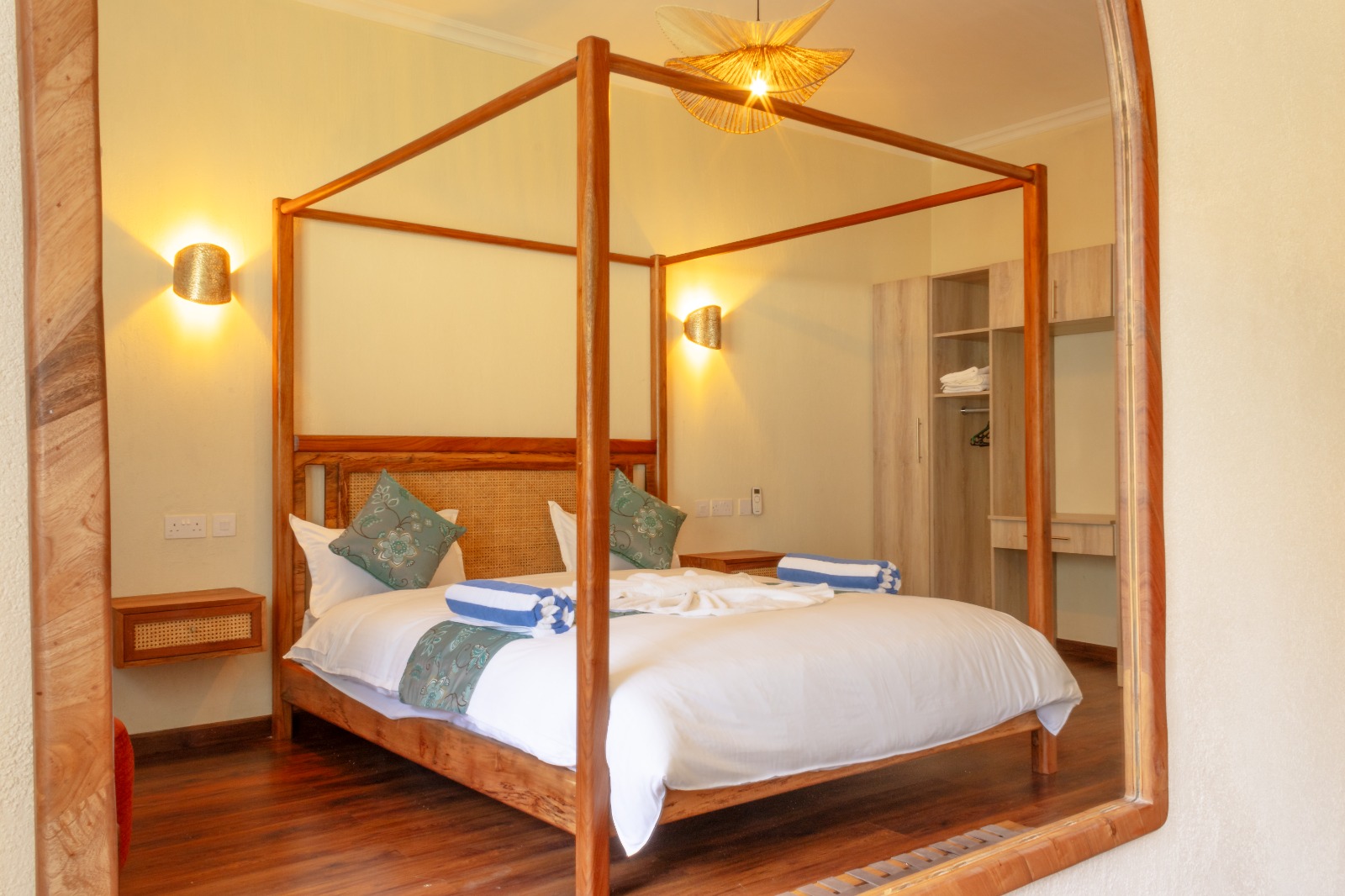 Safari & Ocean View Tents