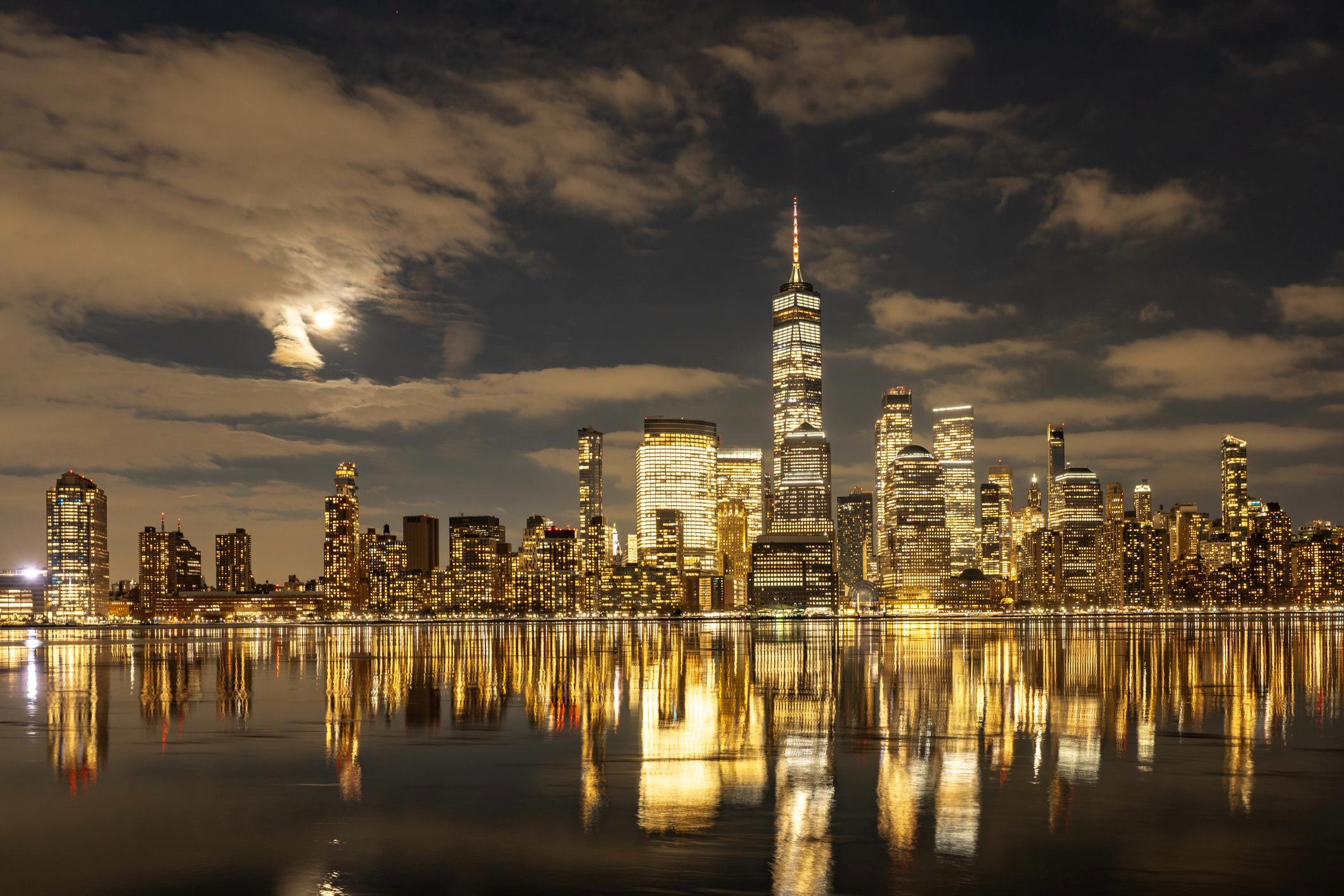 Emergency immigration lawyer New York City same day Manhattan consultation