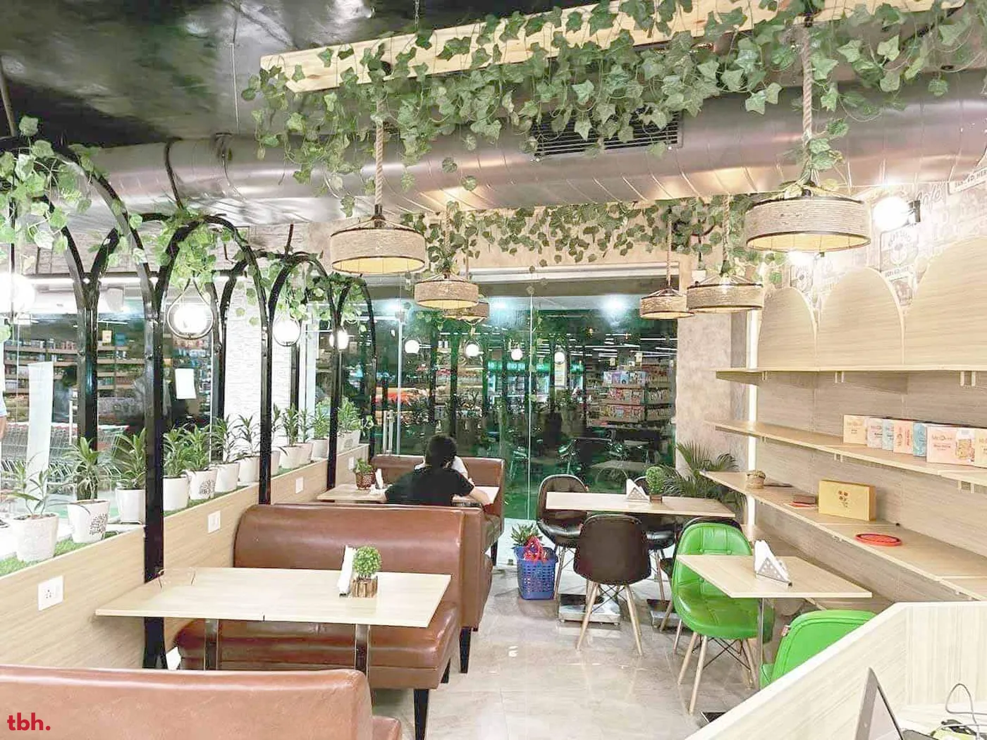 The Cafe Connections outlet image