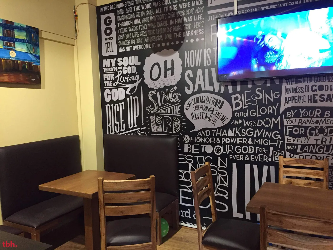 Mogli's Coffee Outlet Image