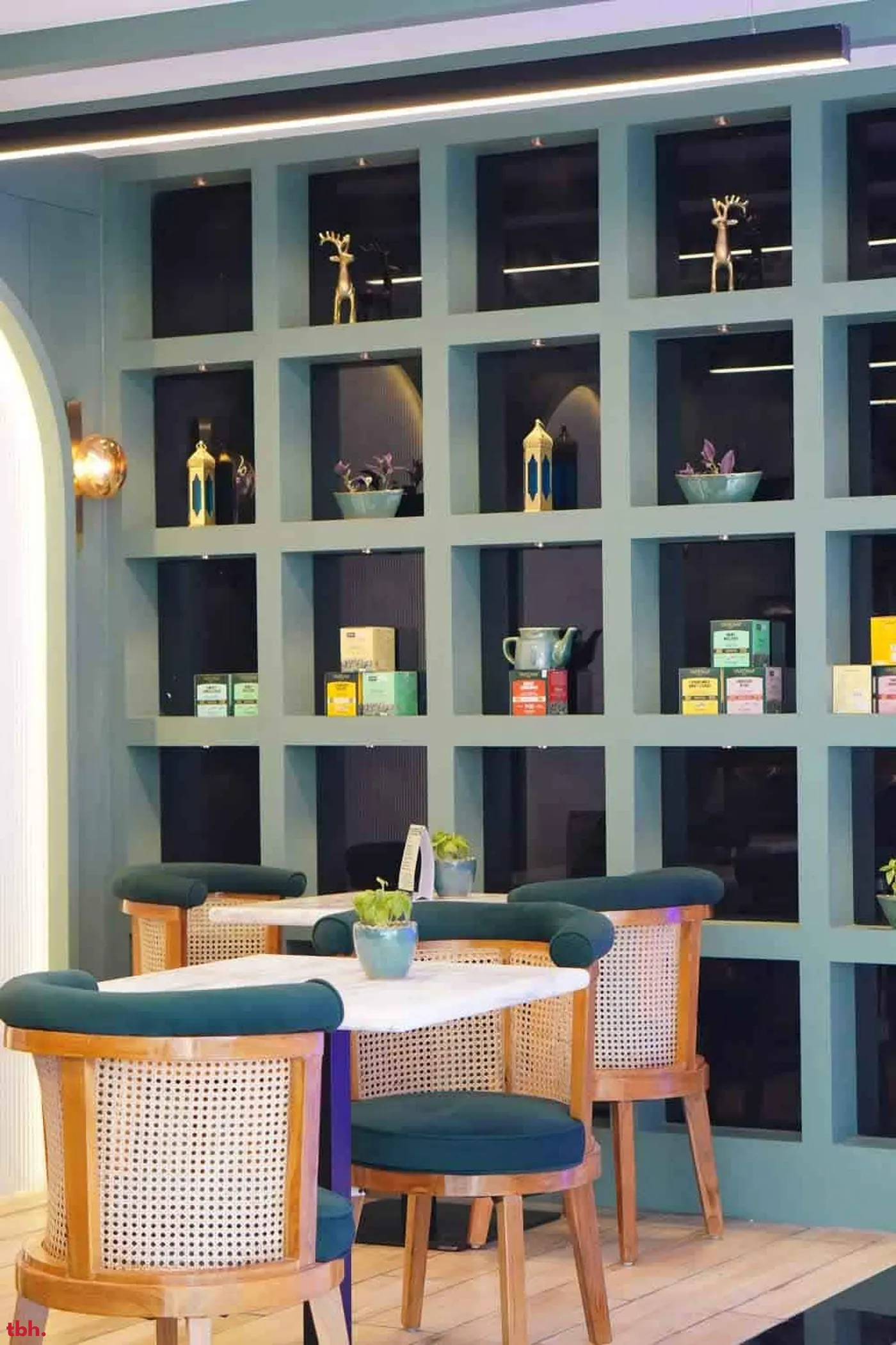 Active Duck Nutrition Bistro outlet image