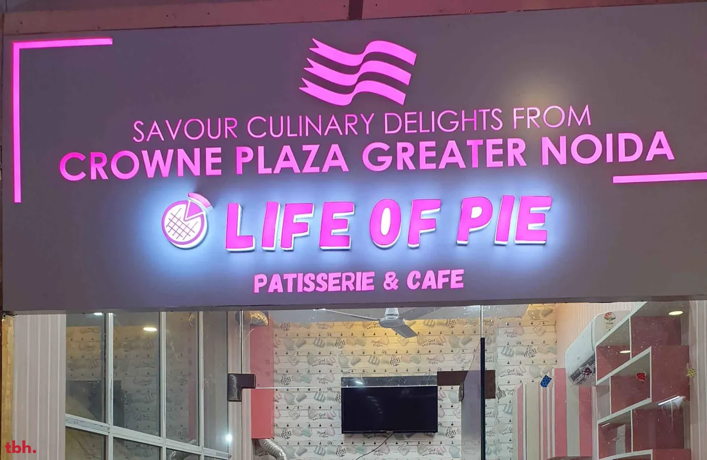 Life Of Pie outlet image