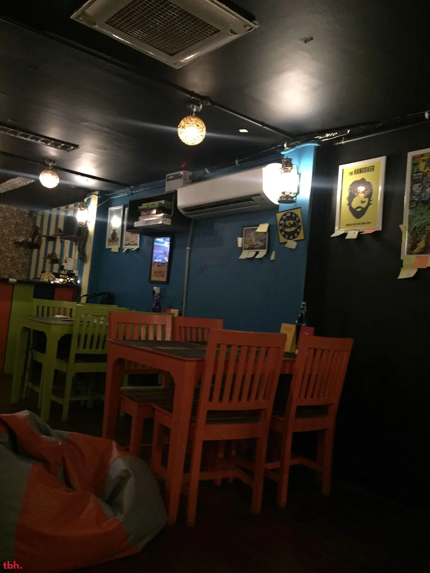 Backbenchers Outlet Image