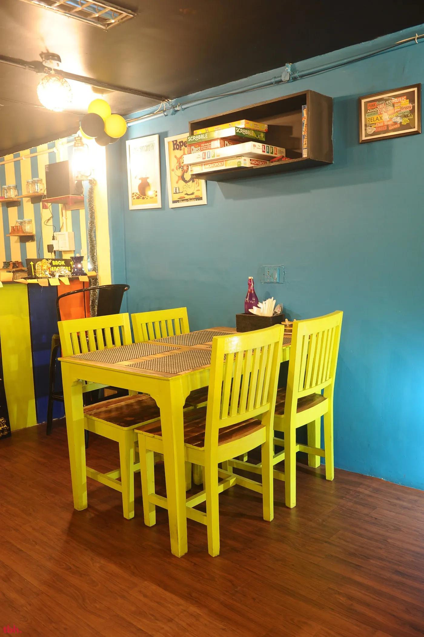 Backbenchers Outlet Image