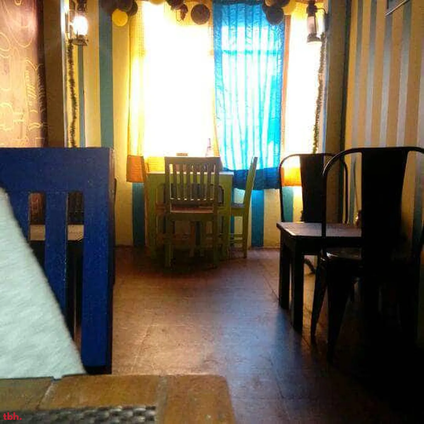 Backbenchers Outlet Image