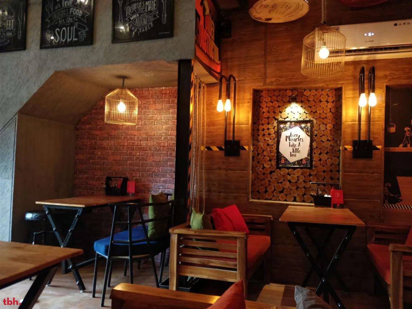 The Construction Co. Café Outlet Image