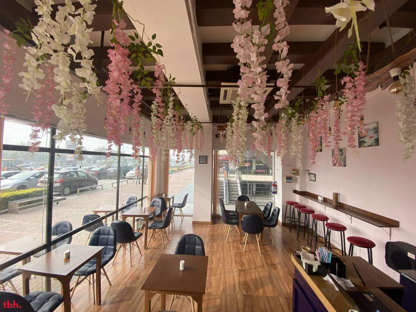 Cafe Wanderer Outlet Image