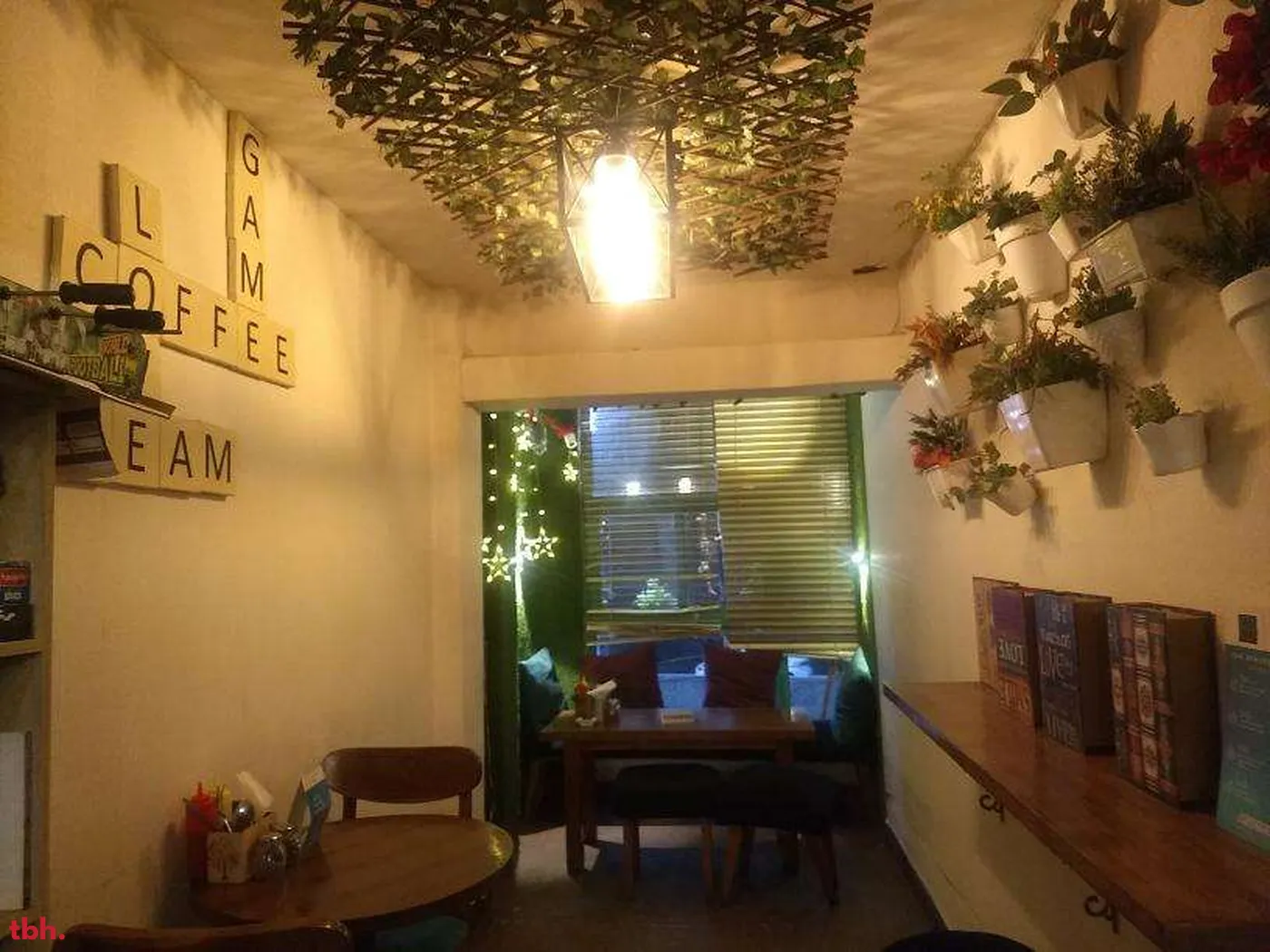 Cafe Diaries Outlet Image