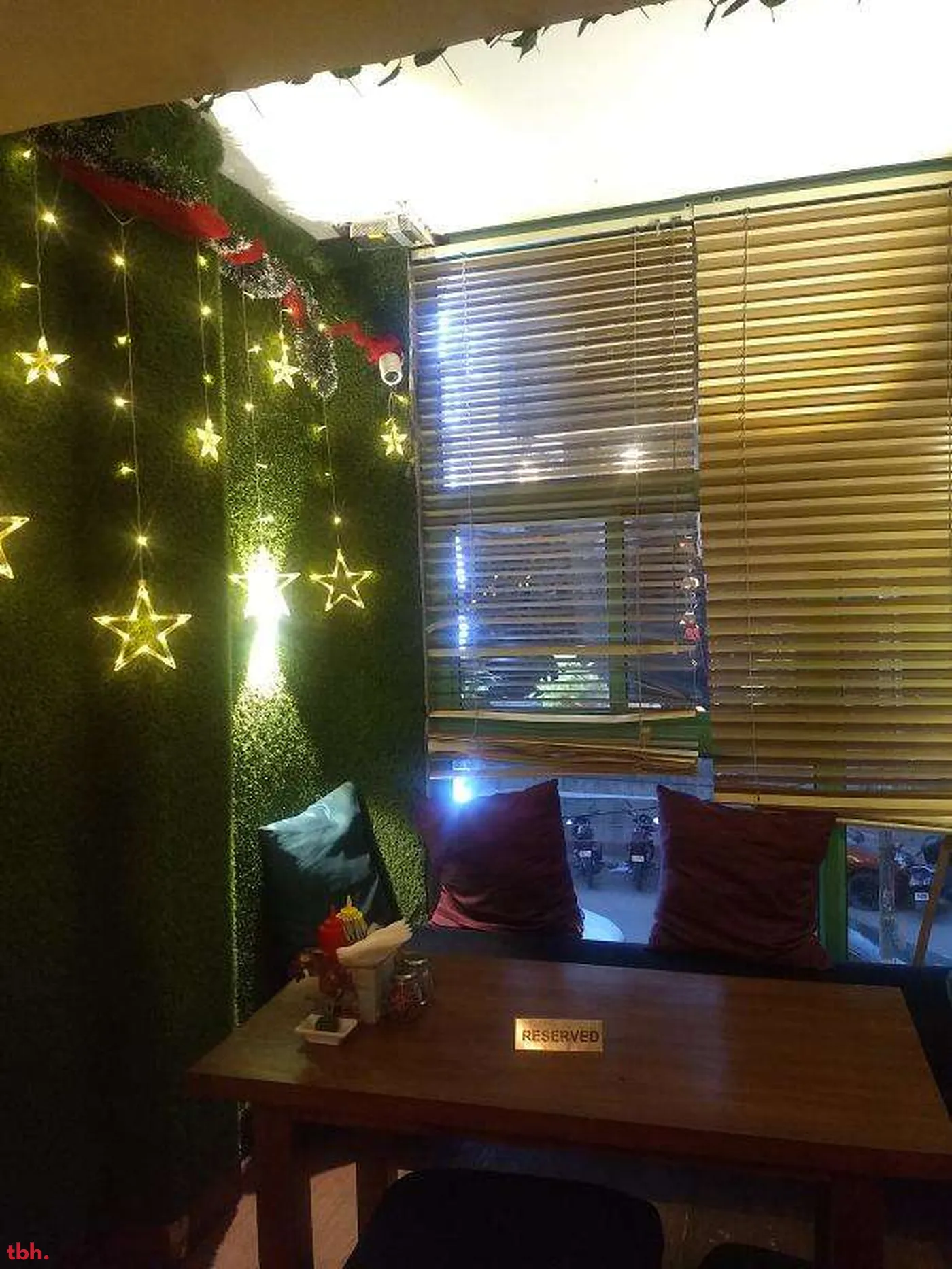 Cafe Diaries Outlet Image