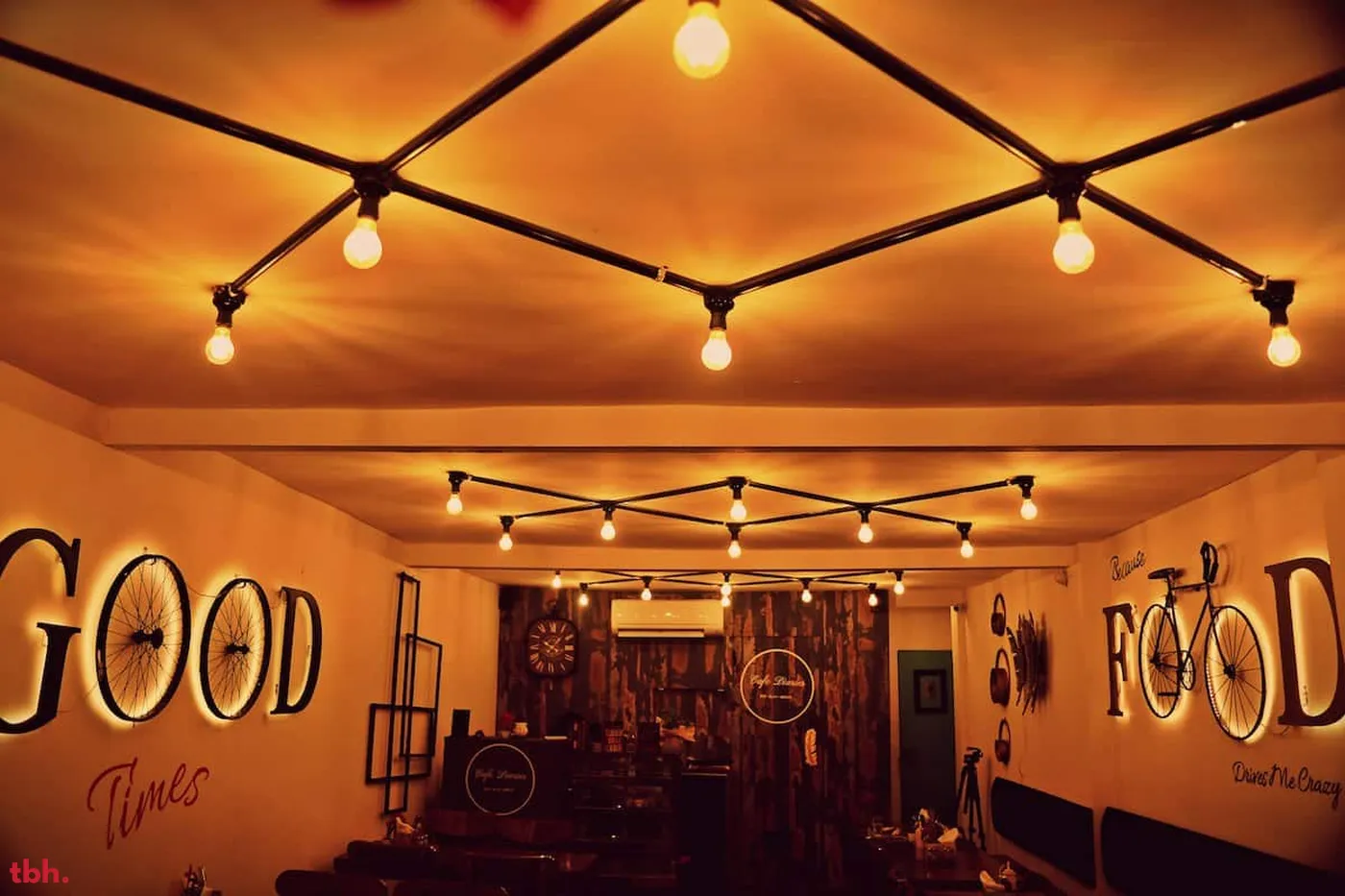 Cafe Diaries outlet image