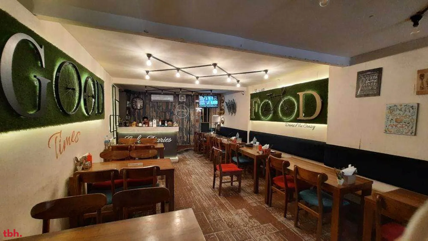 Cafe Diaries Outlet Image