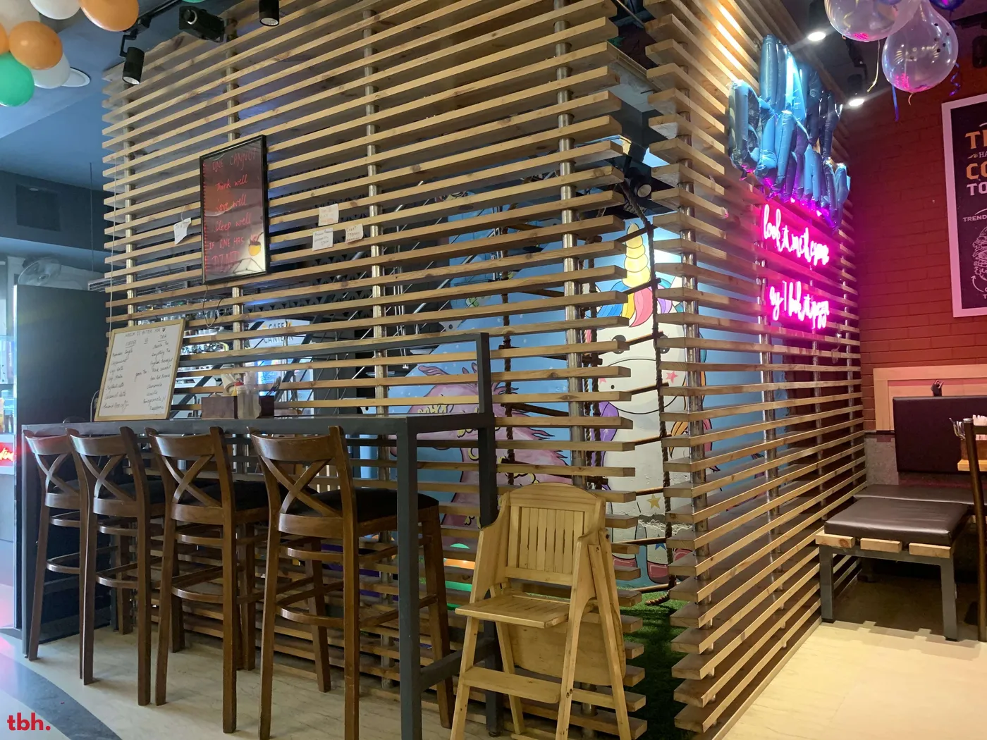 Cafe Canteen Outlet Image