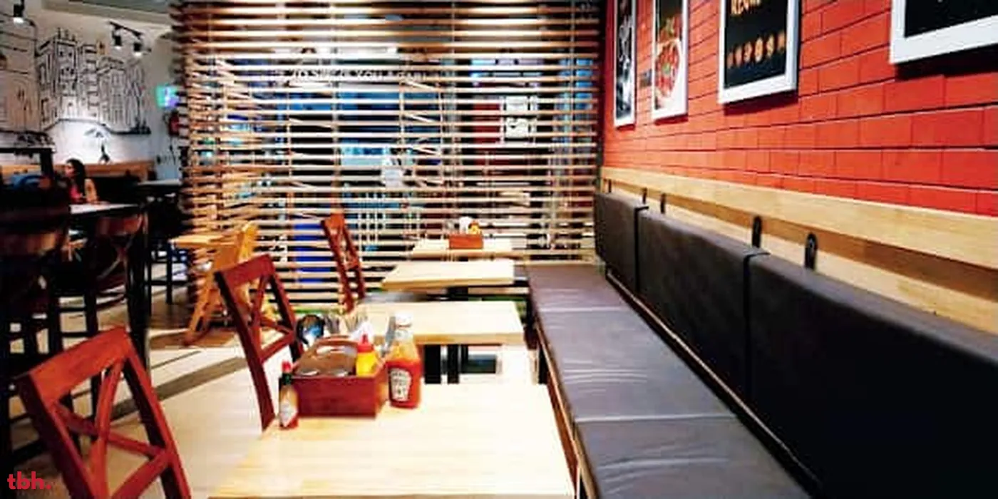 Cafe Canteen outlet image