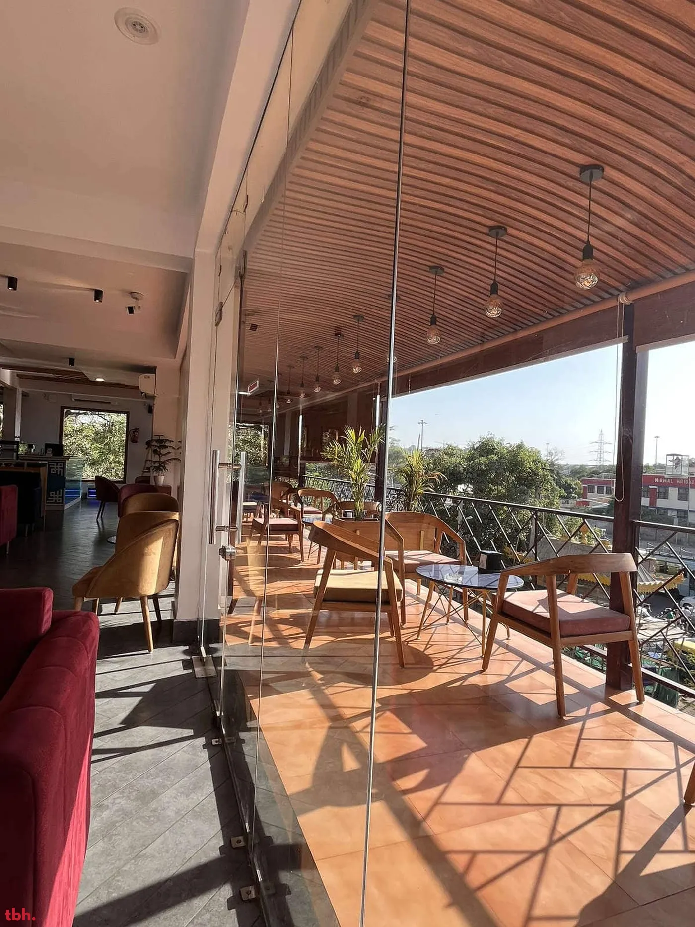 Himalayan Java Coffee Outlet Image