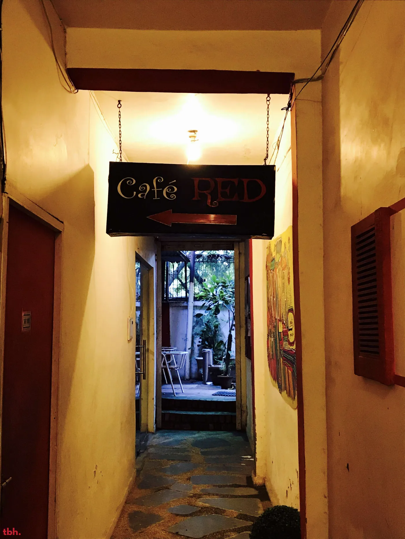 Cafe Red Outlet Image