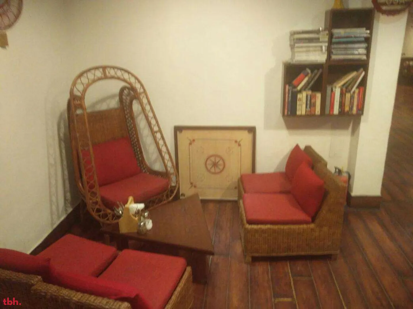 Cafe Red Outlet Image