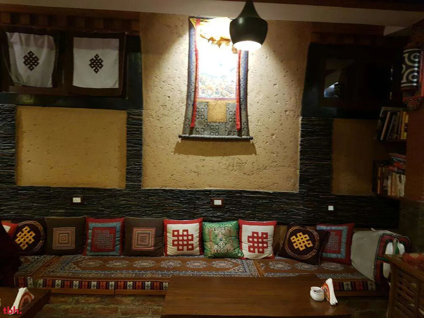 Kham Coffee House Outlet Image