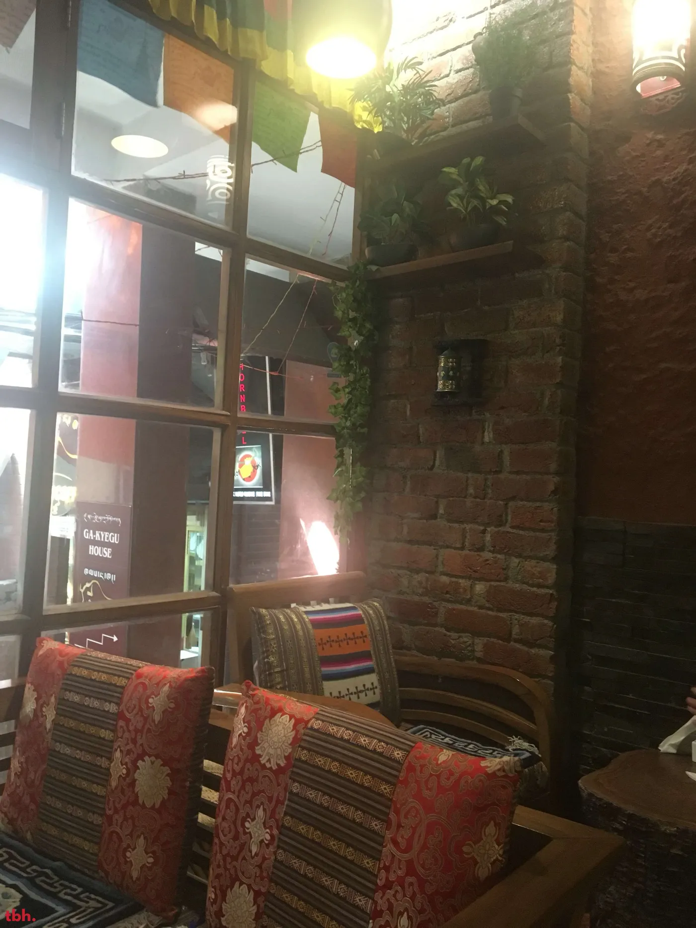 Kham Coffee House Outlet Image