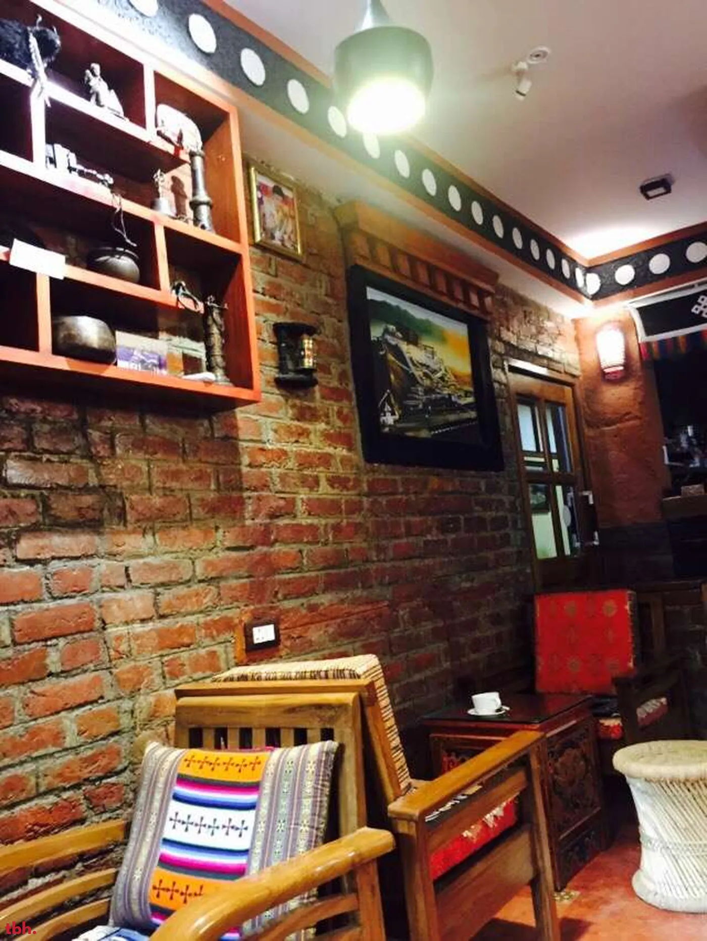 Kham Coffee House Outlet Image