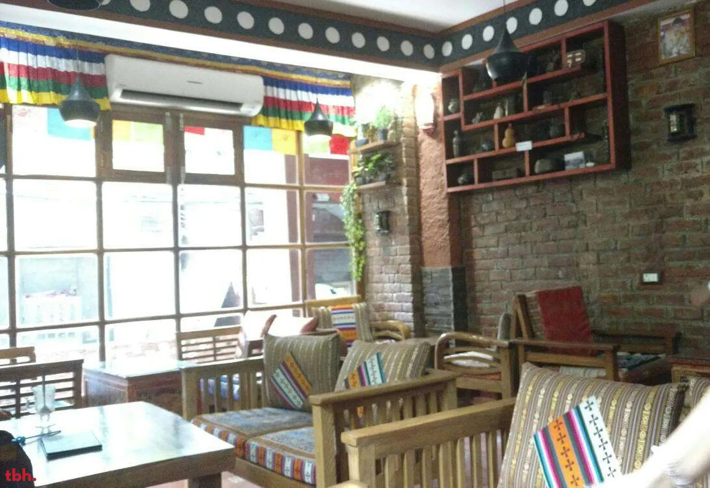 Kham Coffee House Outlet Image