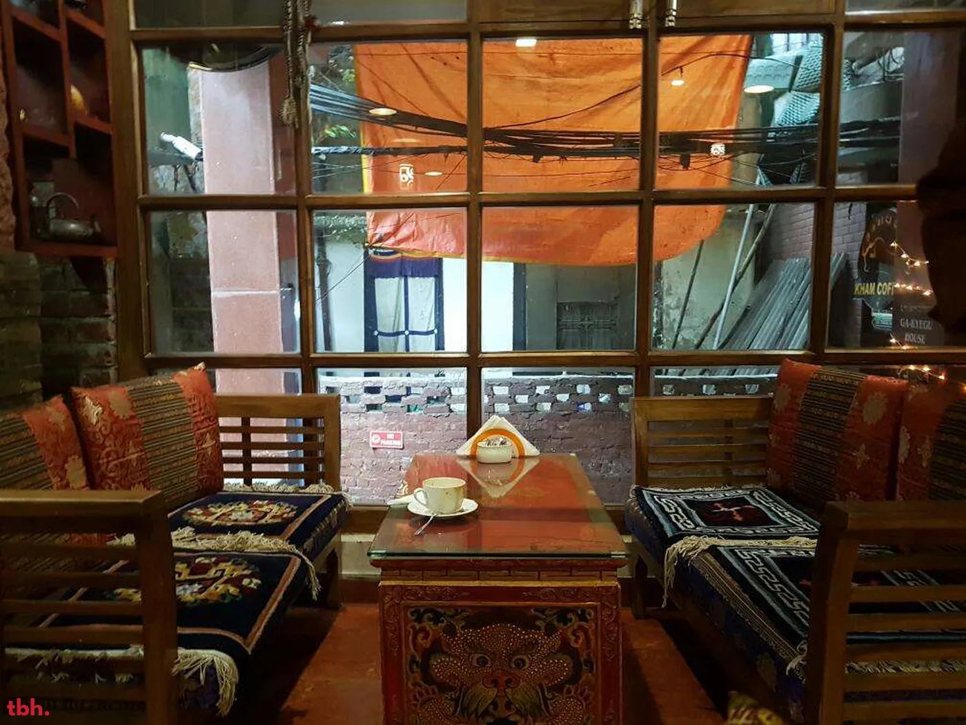 Kham Coffee House Outlet Image