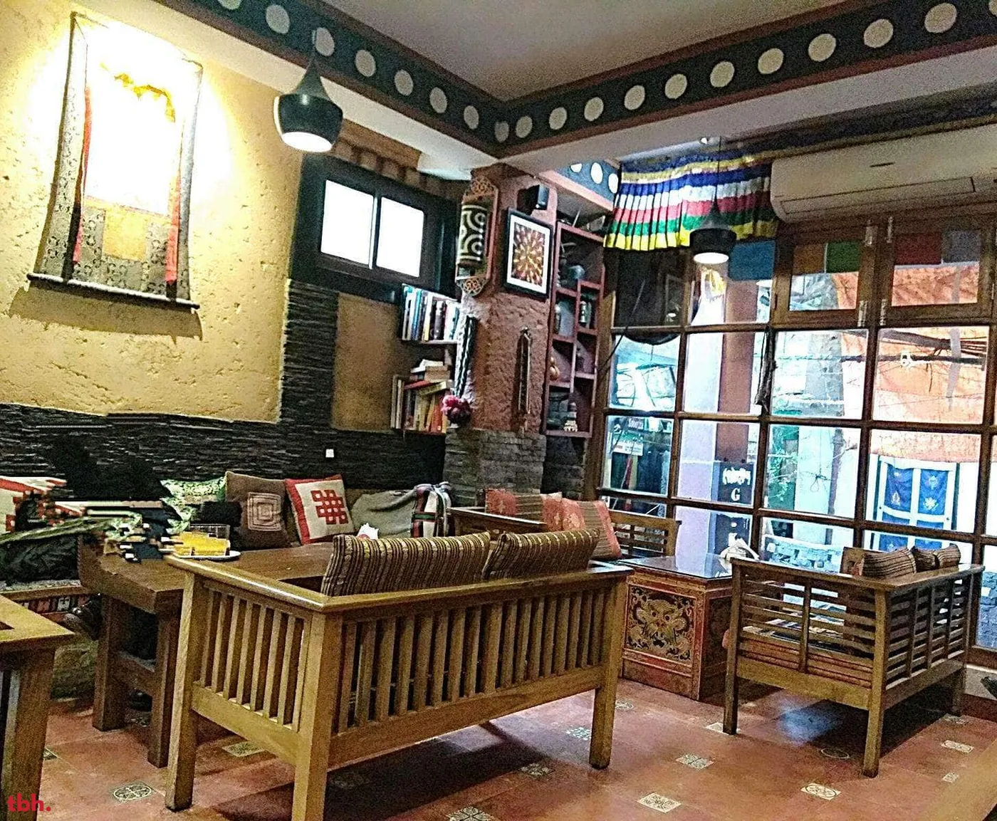 Kham Coffee House Outlet Image