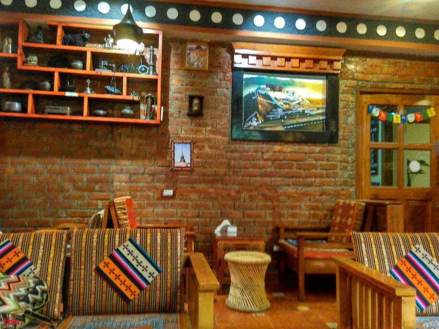 Kham Coffee House Outlet Image