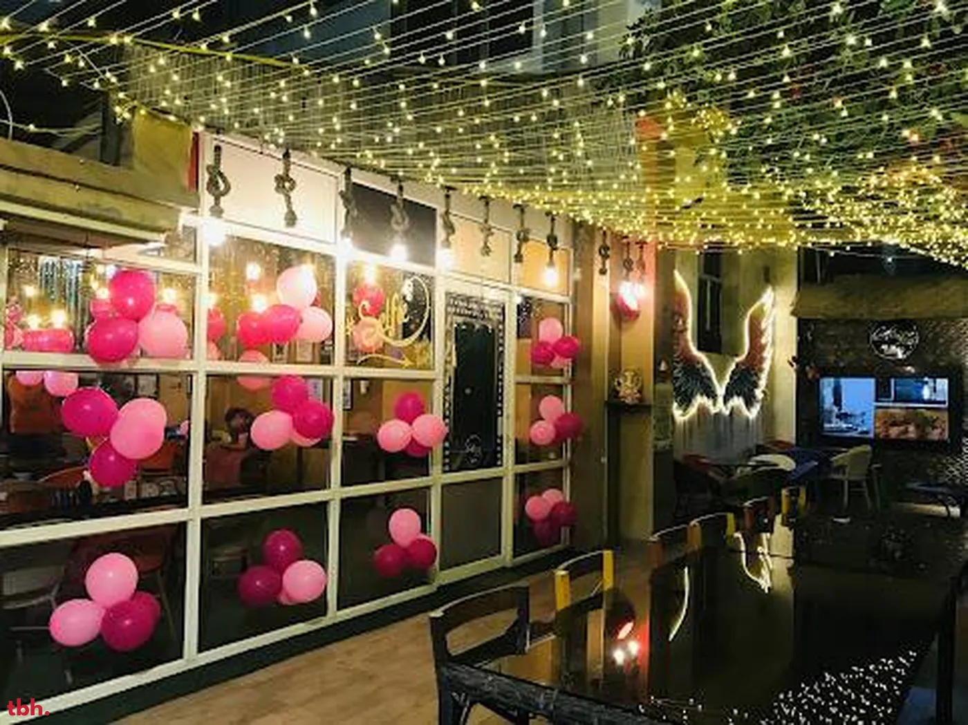 Cafe 99 Outlet Image