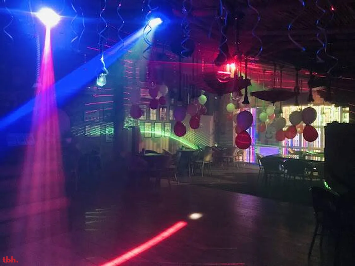 Cafe 99 Outlet Image