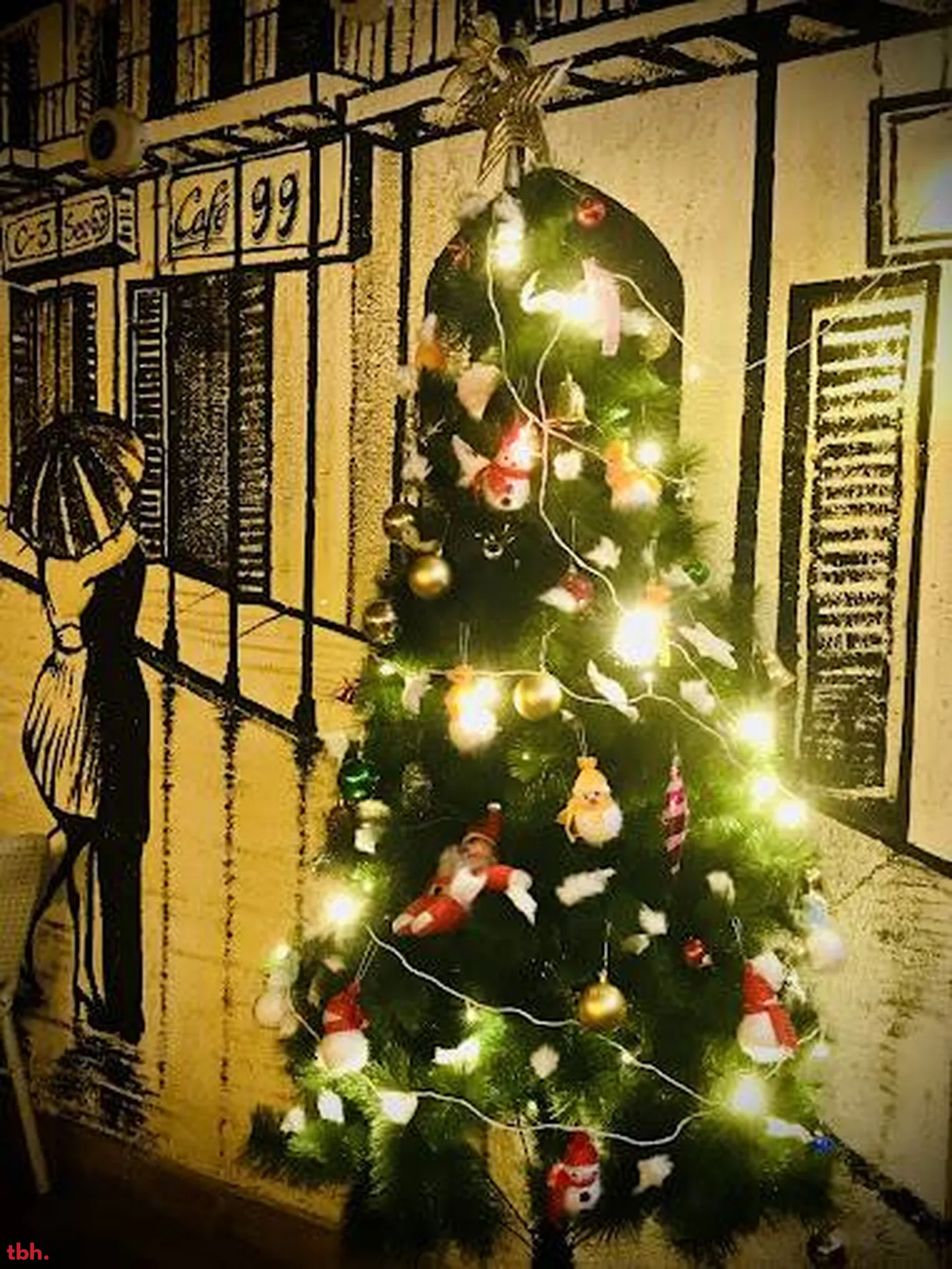 Cafe 99 Outlet Image