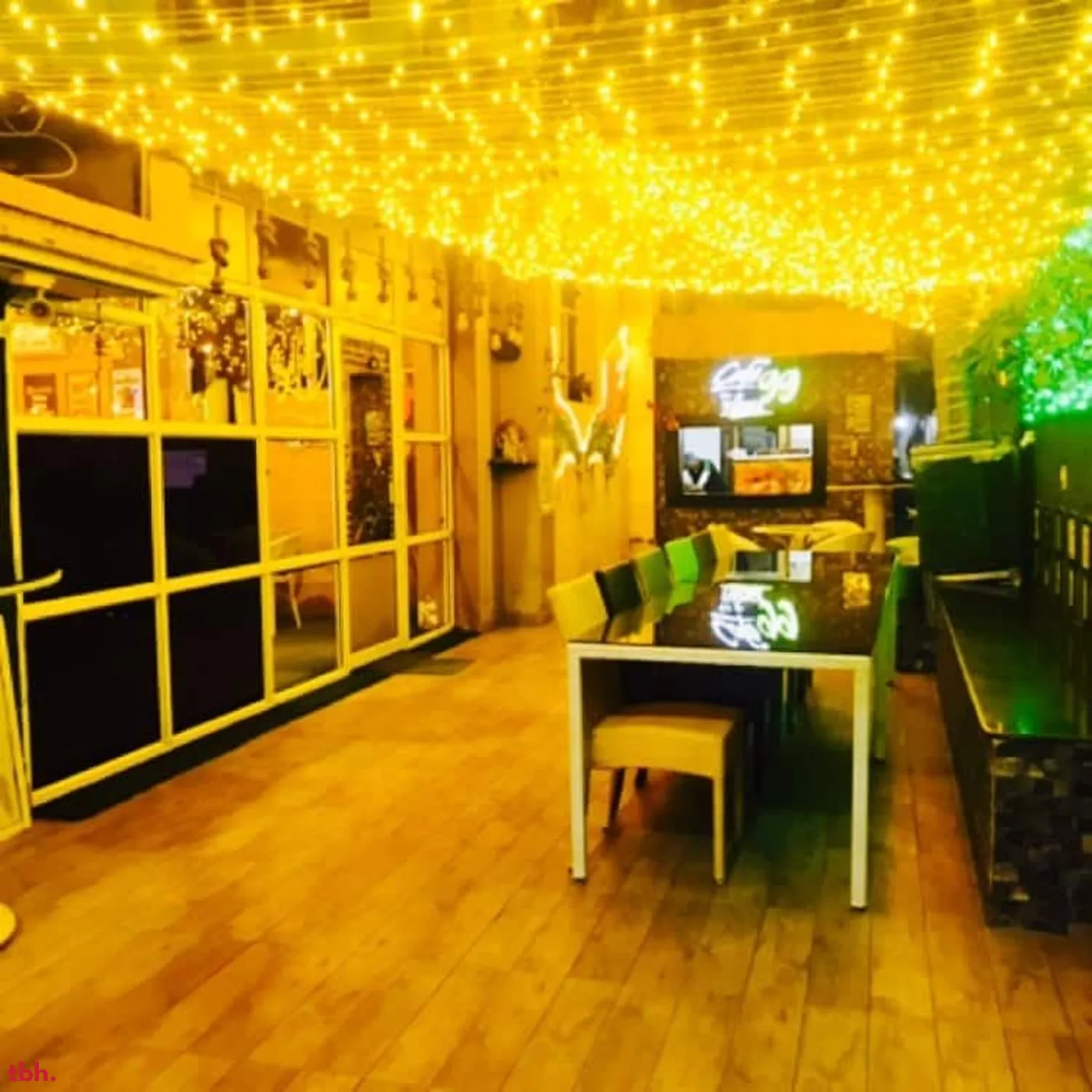 Cafe 99 Outlet Image