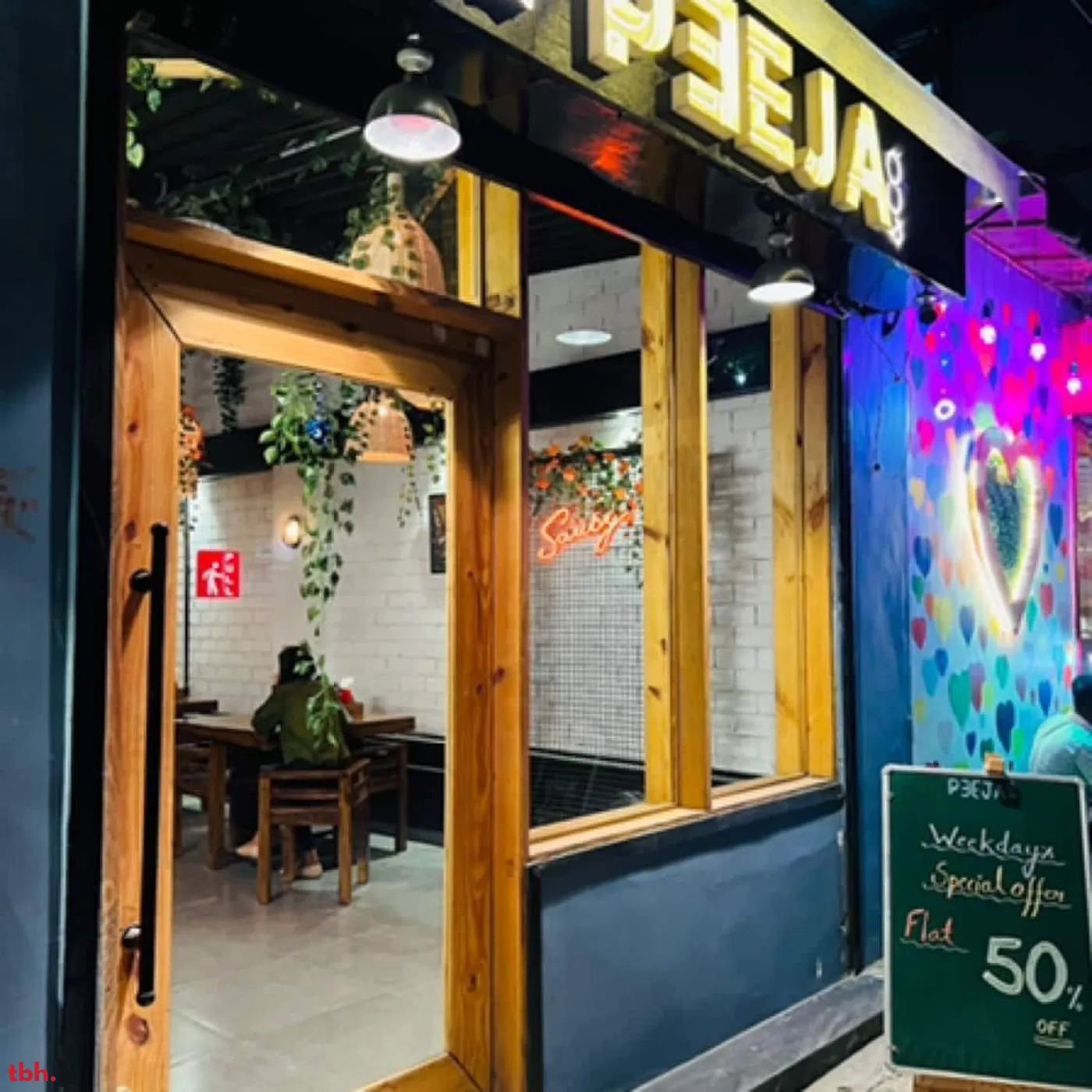 Peeja & Co Outlet Image