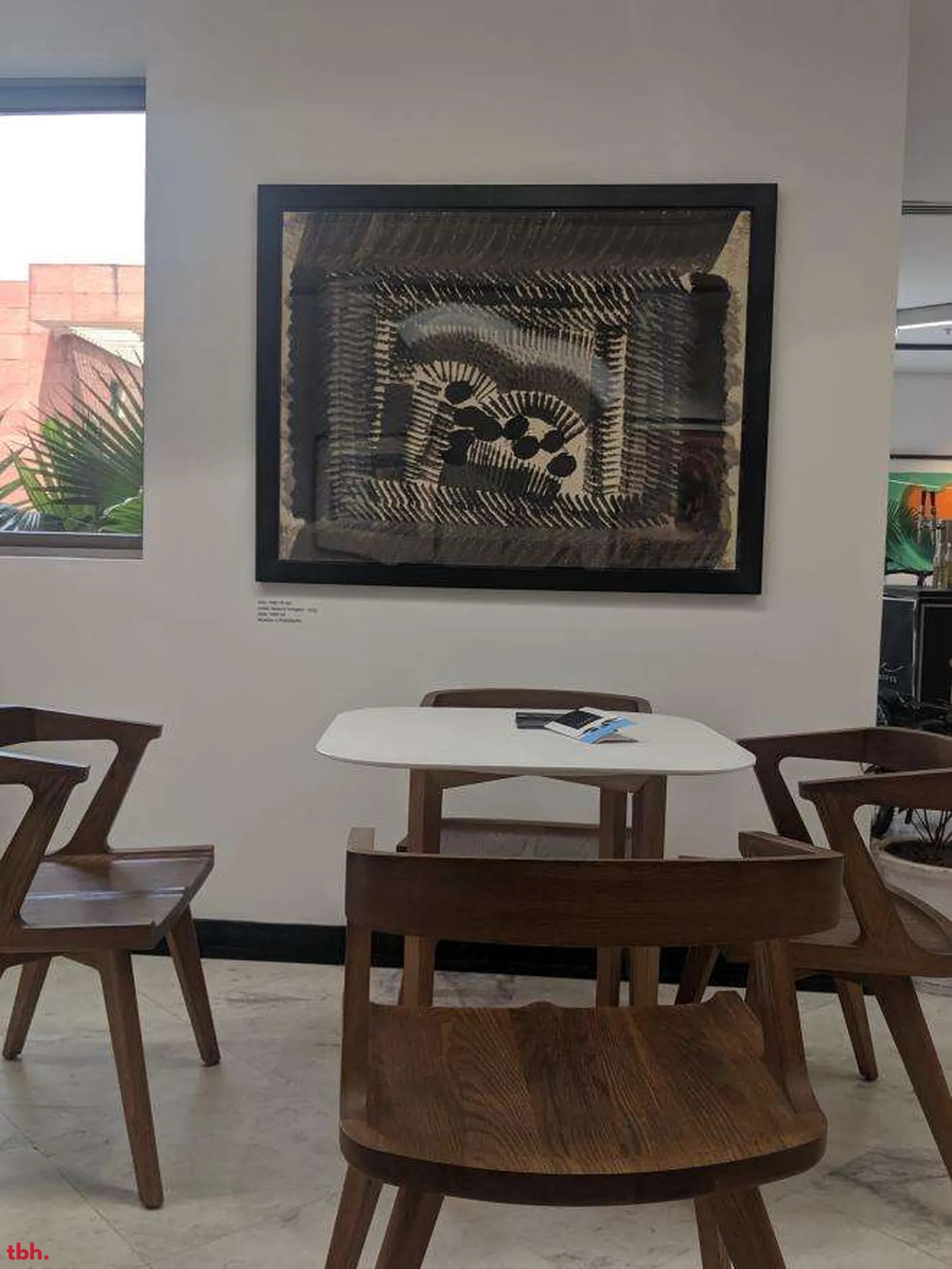 Caara Cafe Outlet Image