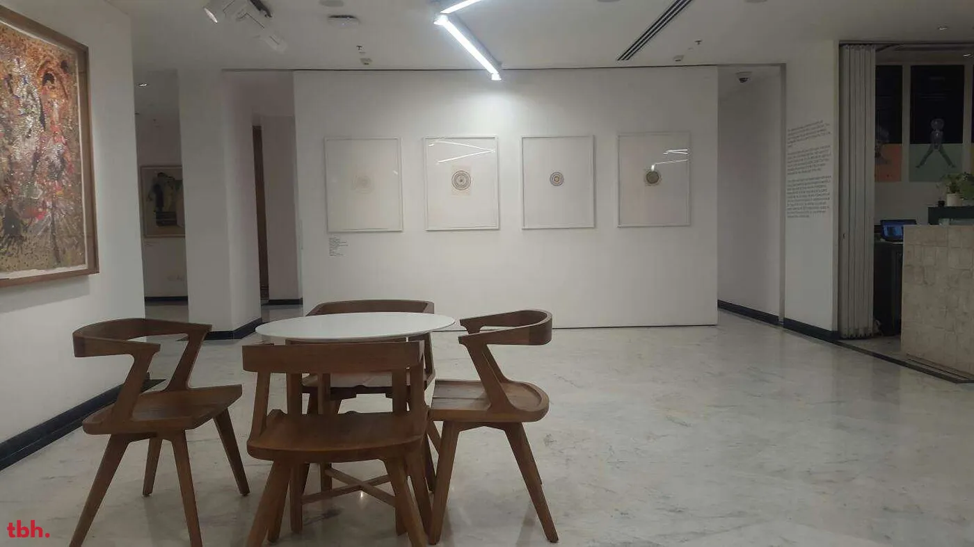 Caara Cafe Outlet Image