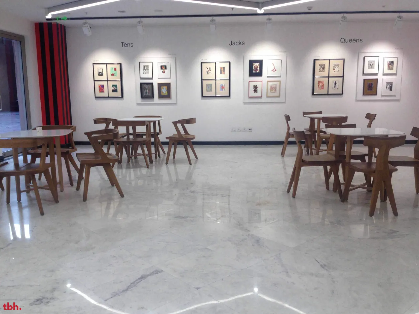 Caara Cafe outlet image